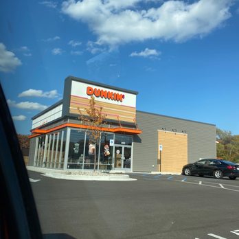 Dunkin' - Parking lot - Coffee & Tea Near Me - Wyoming, Michigan Dunkin' - Parking lot - Coffee & Tea Near Me - Wyoming, Michigan