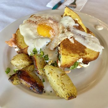 Le Petit Triangle Cafe - Croque - French Near Me - Cleveland, Ohio Le Petit Triangle Cafe - Croque - French Near Me - Cleveland, Ohio