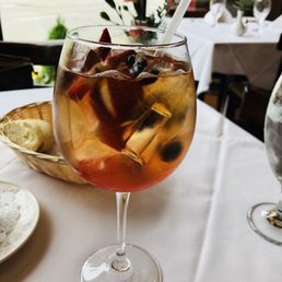 Sangria with champagne - delicious!!