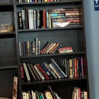 Empresso Coffeehouse - Well-stocked bookshelf - Coffee & Tea Near Me - Stockton, California