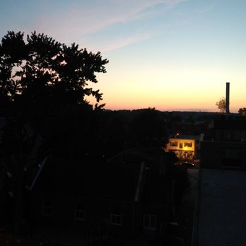 CUT Above - a view of a city at dusk - Lounges Near Me - Washington, DC, District of Columbia