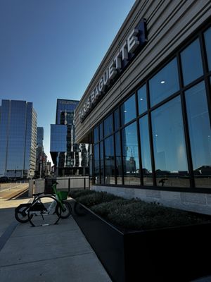 Paris Baguette by null