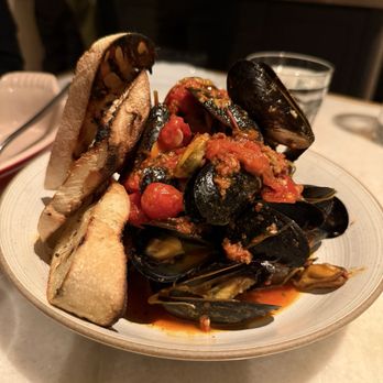 Watercolour Restaurant - Mediterranean Near Me - Unionville, Ontario Watercolour Restaurant - Mediterranean Near Me - Unionville, Ontario