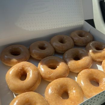 Krispy Kreme - Original Glazed Dozen - Donuts Near Me - Manassas, Virginia