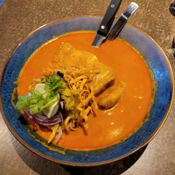 Kin Dee Bothell - Kao Soi Gai - Thai Near Me - Bothell, Washington