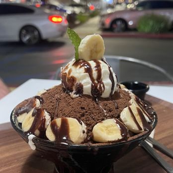 Sul & Beans - banana chocolate bingsoo - Desserts Near Me - Irvine, California