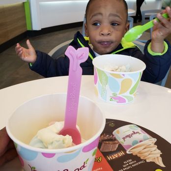 Yogurtland - Ice Cream & Frozen Yogurt Near Me - Dallas, Texas Yogurtland - Ice Cream & Frozen Yogurt Near Me - Dallas, Texas