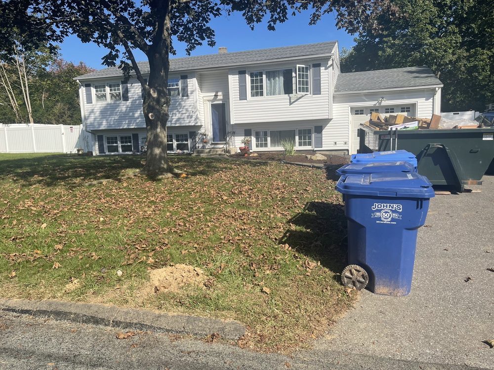JOHN’S REFUSE & RECYCLING Updated October 2024 1002 Middletown Ave