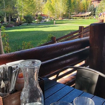 Mangy Moose - Outside view - New American Near Me - Teton Village, Wyoming