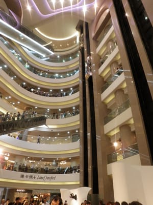 Times Square by null