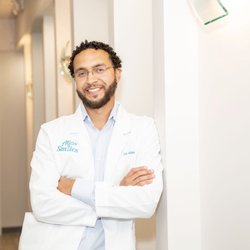 Atlas Smiles - Meet the Doctor.Dr. Anthony Adkins, was born and raised in Plantation, Florida and attended some of the finest schools in the community.