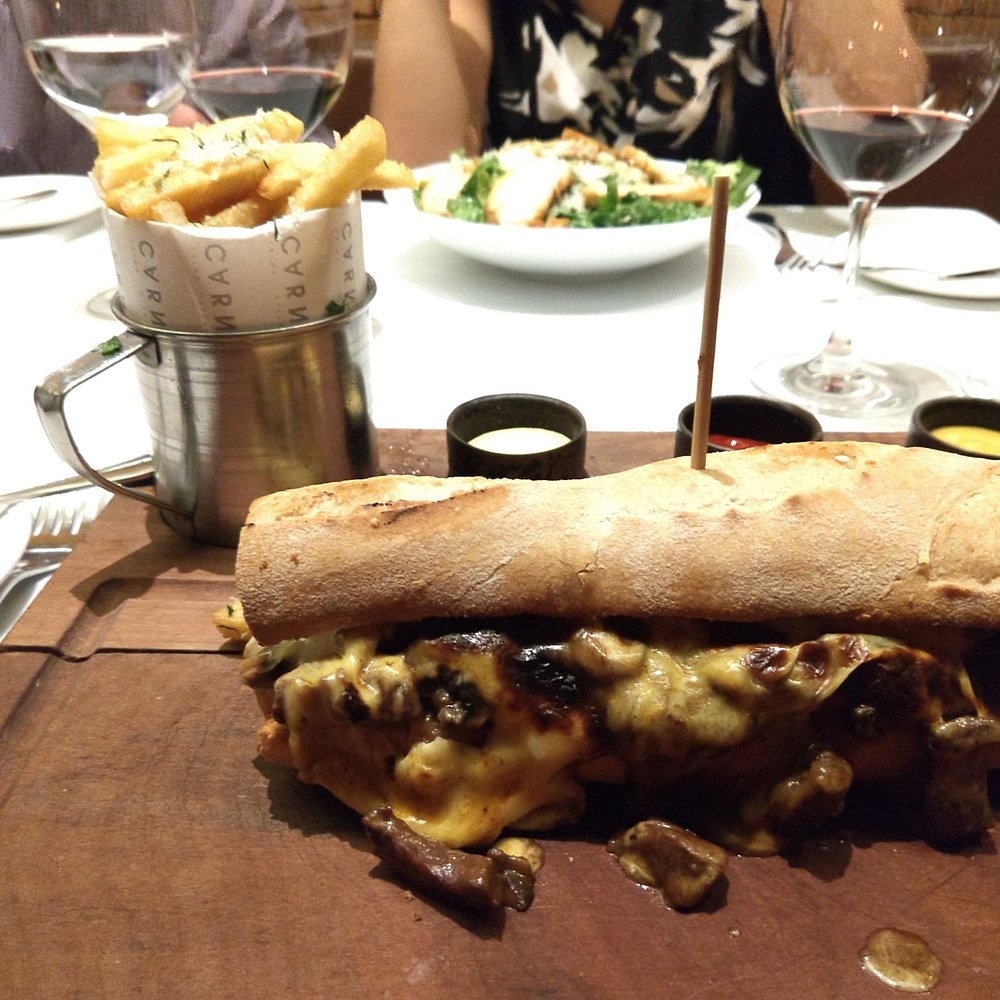 Carnal - Cheese steak sandwich with truffle fries - Steakhouses Near Me - Vitacura, RM