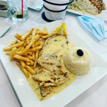 Luanda Restaurant & Event Space - Chicken Natas Sauce (Molho Alhinho) - Portuguese Near Me - Brockton, Massachusetts