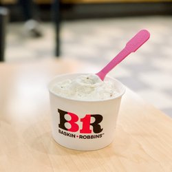 Baskin-Robbins - Coconutty ice cream | September 2022 | *Check out that new logo *