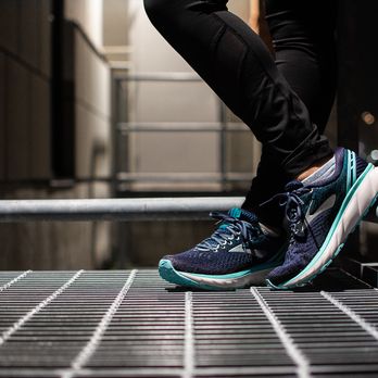 Sports 4 - Shoe Stores Near Me - Ottawa, Ontario Sports 4 - Shoe Stores Near Me - Ottawa, Ontario
