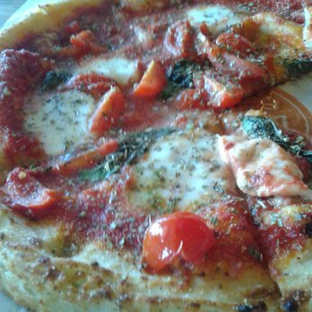 Blaze Pizza - Red vine thick crust with garlic sauce  on the edges - Salad Near Me - Davie, Florida