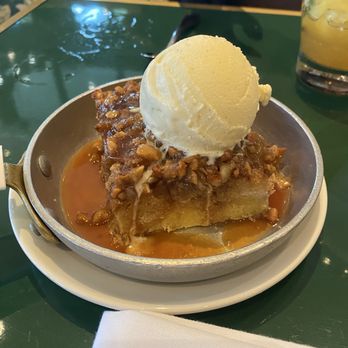 Merriman's Honolulu - Bread Pudding - Hawaiian Near Me - Honolulu, Hawaii Merriman's Honolulu - Bread Pudding - Hawaiian Near Me - Honolulu, Hawaii