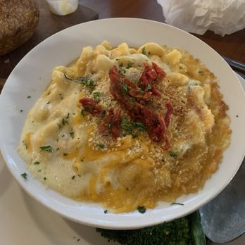 Gladstone's - Lobster Mac & Cheese* - Seafood Near Me - Long Beach, California Gladstone's - Lobster Mac & Cheese* - Seafood Near Me - Long Beach, California