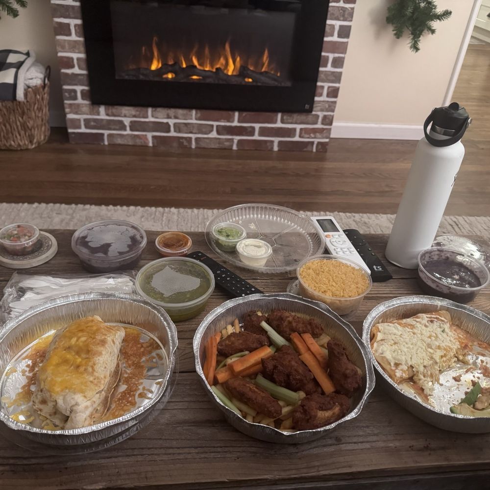 La Catrina - Burritos, Wings, and a main entree. - Mexican Near Me - Wanaque, New Jersey La Catrina - Burritos, Wings, and a main entree. - Mexican Near Me - Wanaque, New Jersey