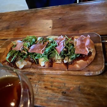 Blackbird Tavern - Flatbread - Gastropubs Near Me - Temecula, California Blackbird Tavern - Flatbread - Gastropubs Near Me - Temecula, California