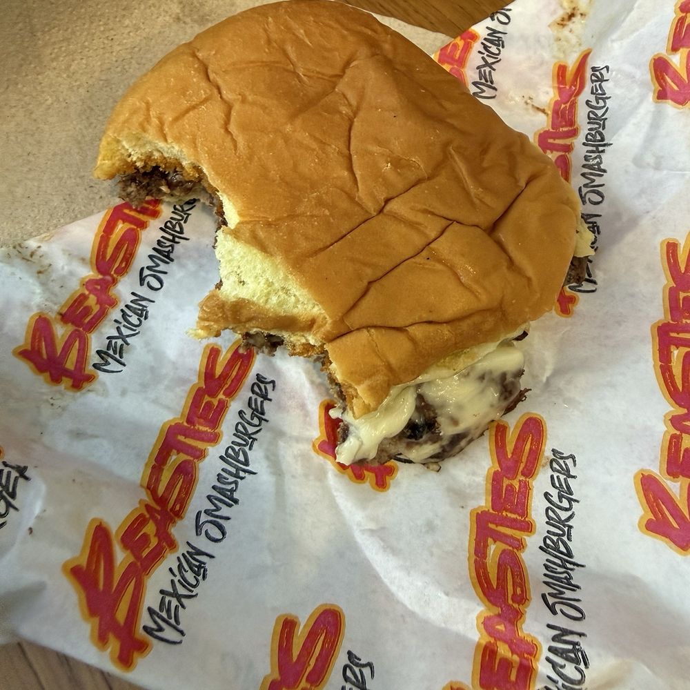 Beasties - Uno burger with no onions - Mexican Near Me - Long Beach, California Beasties - Uno burger with no onions - Mexican Near Me - Long Beach, California