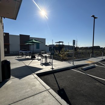 Starbucks - Lobby area & order pick up parking - Coffee & Tea Near Me - Pasco, Washington Starbucks - Lobby area & order pick up parking - Coffee & Tea Near Me - Pasco, Washington