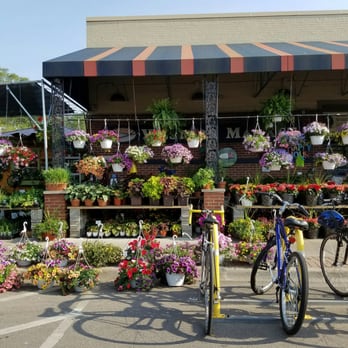 Western Market - Western Market herbs and flower pots for sale - Fruits & Veggies Near Me - Ferndale, Michigan Western Market - Western Market herbs and flower pots for sale - Fruits & Veggies Near Me - Ferndale, Michigan