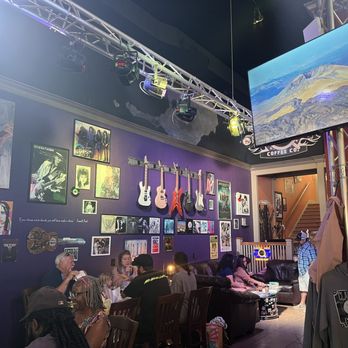 Classic Rock Coffee Co & Kitchen - Coffee & Tea Near Me - Navasota, Texas