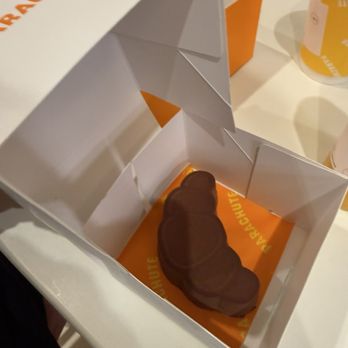Parachute Bakery - Cafes Near Me - San Francisco, California