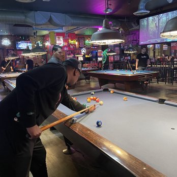 BREAK BAR - Updated January 2026 - 437 Photos & 601 Reviews - 32-04