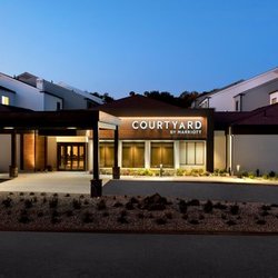 Courtyard by Marriott New Haven Wallingford