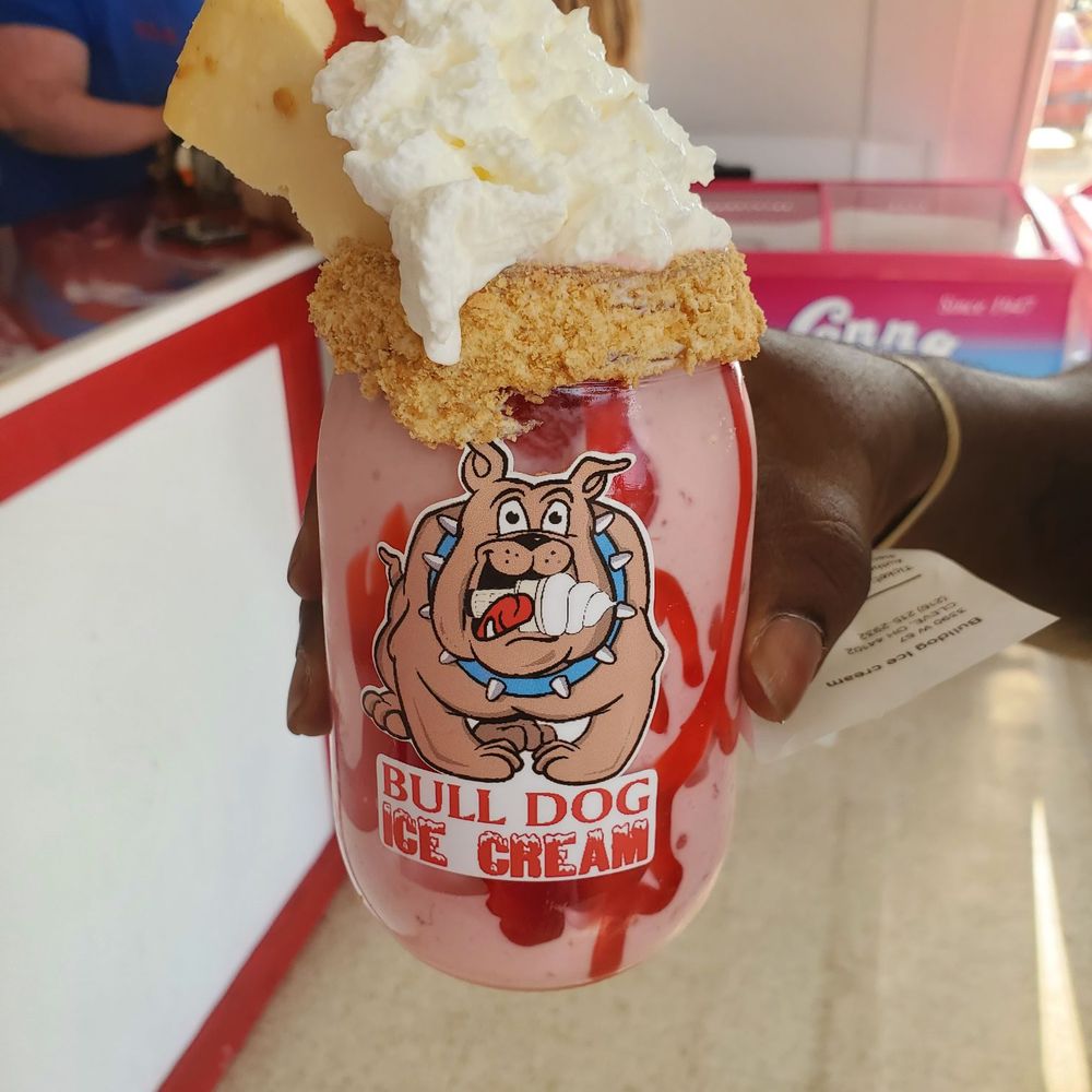 Bulldog Ice Cream - Straberry cheesecake - Ice Cream & Frozen Yogurt Near Me - Brooklyn, Ohio Bulldog Ice Cream - Straberry cheesecake - Ice Cream & Frozen Yogurt Near Me - Brooklyn, Ohio