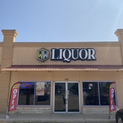 Ww Liquor - Business front picture