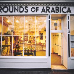Grounds of Arabica - The cafe front just before closing