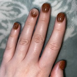 Nexgen dip with ombré accent nail. So cute! Nexgen dip with ombré accent nail. So cute!