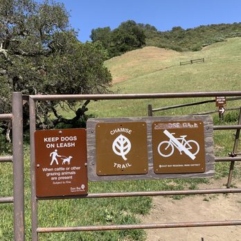 Las Trampas Regional Wilderness - Las Trampas Regional Wilderness-East Bay Regional Park District 5/1/2021 Camise Trailhead gate - Parks Near Me - San Ramon, California Las Trampas Regional Wilderness - Las Trampas Regional Wilderness-East Bay Regional Park District 5/1/2021 Camise Trailhead gate - Parks Near Me - San Ramon, California