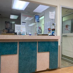 ismile Dental Center - The waiting room reception area    Covid  distance practicing, very  roomy space