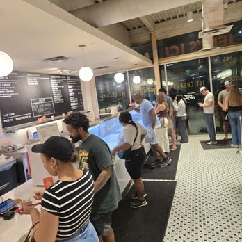 Jeni's Splendid Ice Creams - Ice Cream & Frozen Yogurt Near Me - Charlotte, North Carolina