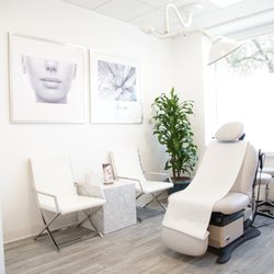SkinScience - One of our examination rooms.