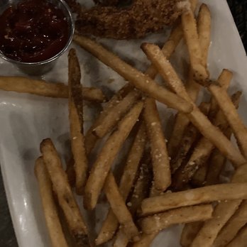Gianni's Cafe - Kid's chicken strips and fries - Italian Near Me - Kildeer, Illinois