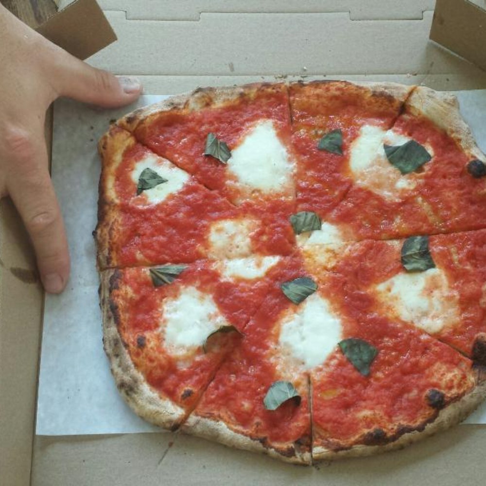 Bufalina - This is the Buffalina, I can't believe they charged $14 for this! I could've eaten a jar of sauce on toast! - Pizza Near Me - Guilford, Connecticut