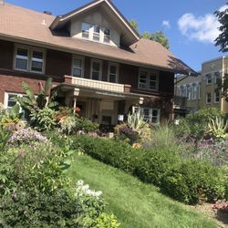 Mendota Lake House Bed & Breakfast