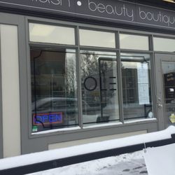 OutLash Extensions - Outside of outlash