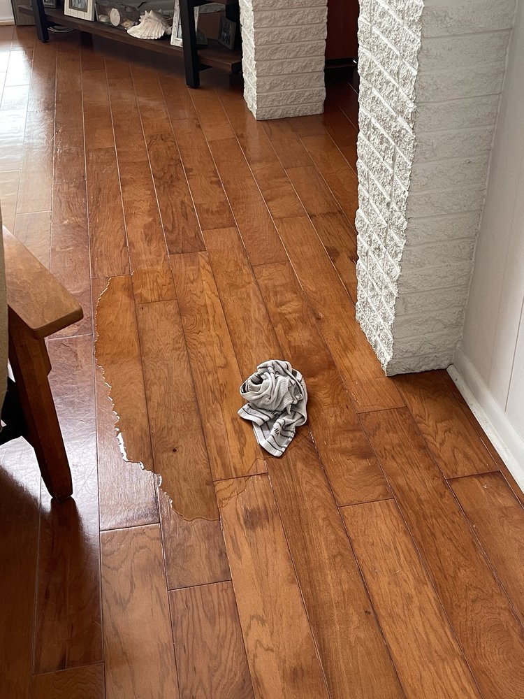 Slide of Kings Roofing NWFL