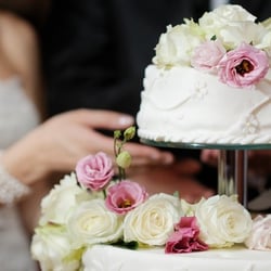 Bespoke Cakes by Lecia