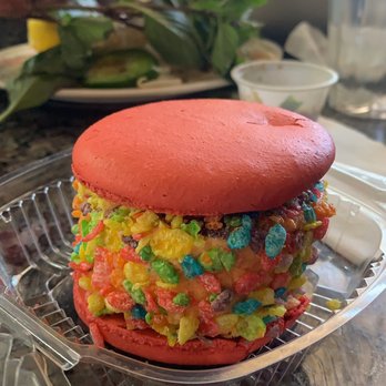 PHO 43 - Macaroon Icecream Sandwich: Red Velvet w/ Thai Tea Icecream and Fruitty Pebbles toppings - $3.50 - Vietnamese Near Me - Phoenix, Arizona PHO 43 - Macaroon Icecream Sandwich: Red Velvet w/ Thai Tea Icecream and Fruitty Pebbles toppings - $3.50 - Vietnamese Near Me - Phoenix, Arizona