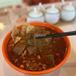 Yanzi Noodle House - A18. Duck Blood Luosifen