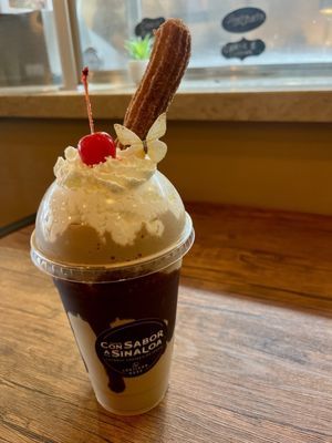 Con Sabor a Sinaloa: Sushi, Churros, Coffee & Ice Cream by null