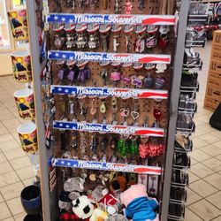 Love's Travel Stop - Souvenirs