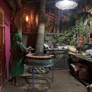 María Jiménez - Fresh tortillas straight to our table AND complimentary sopes. - Mexican Near Me - Cabo San Lucas, BCS